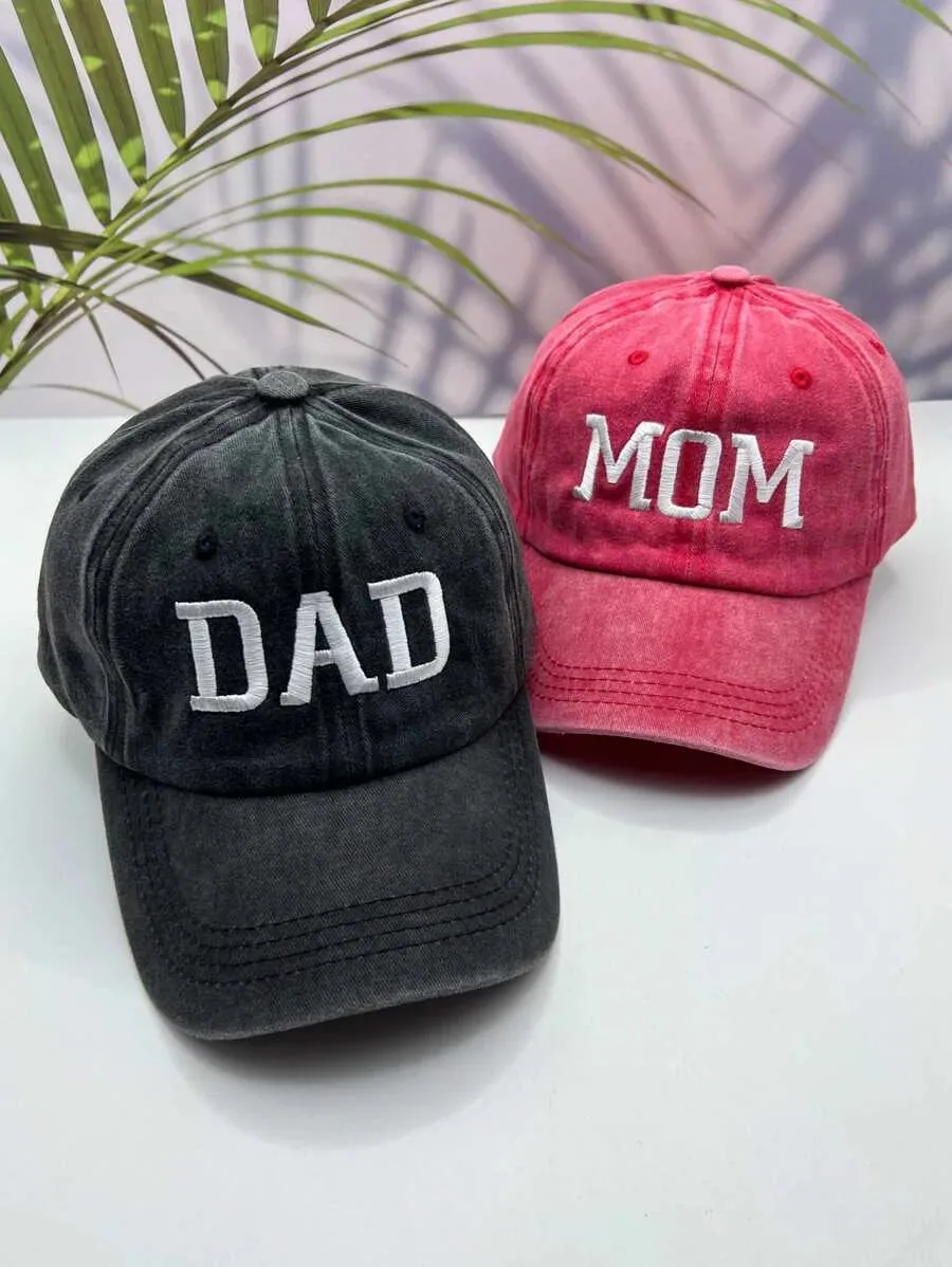 2 Mom-Dad Caps - 2 pieces