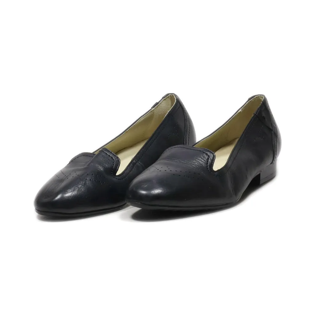 5Th Avenue Slip Ons Leather Black Colour For Women