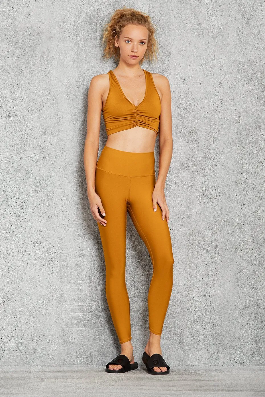 7/8 High-Waist Airlift Legging - Bronze