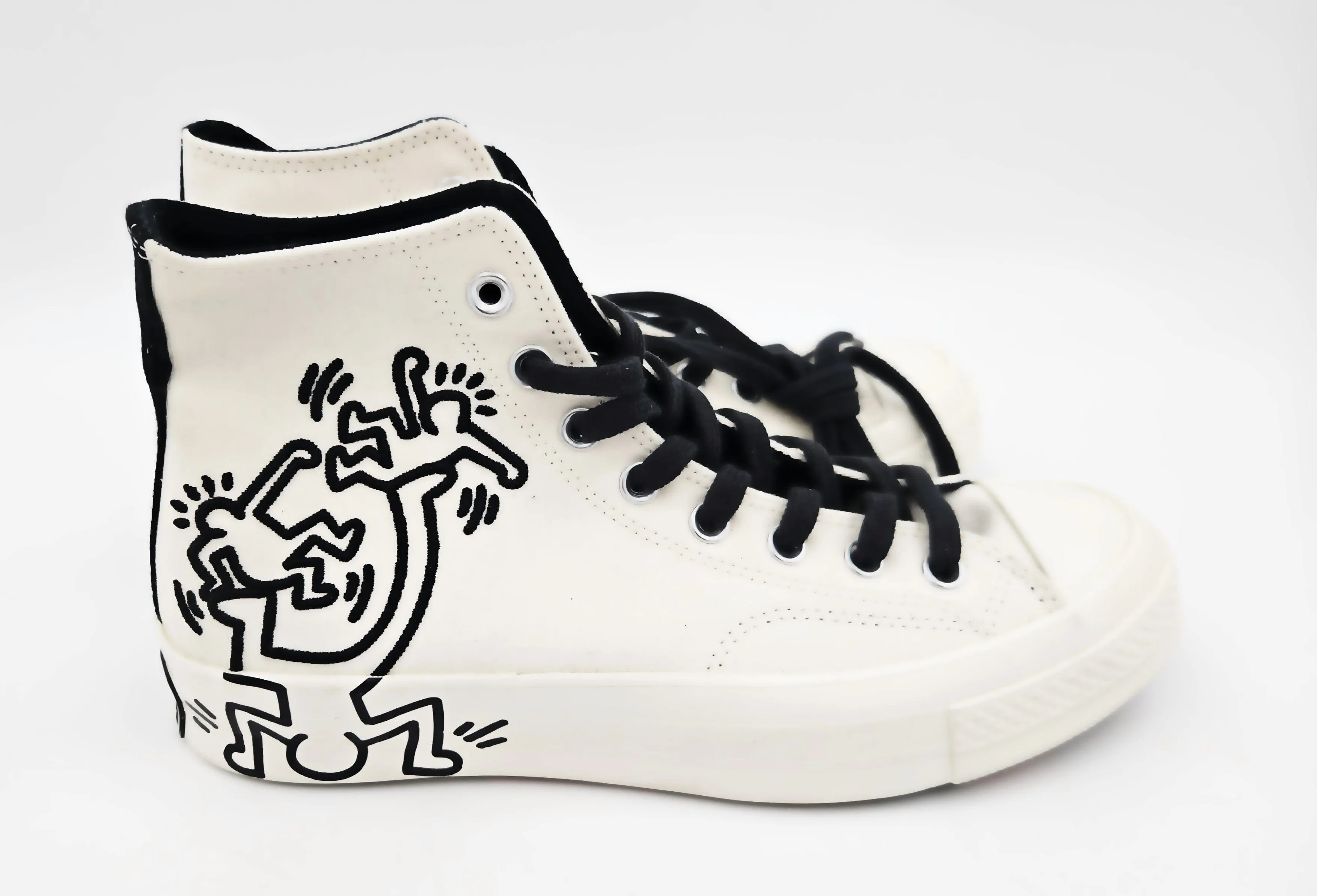 Authentic Keith Haring Egret Converse Chuck Taylor Hi Sneakers New M8 W10