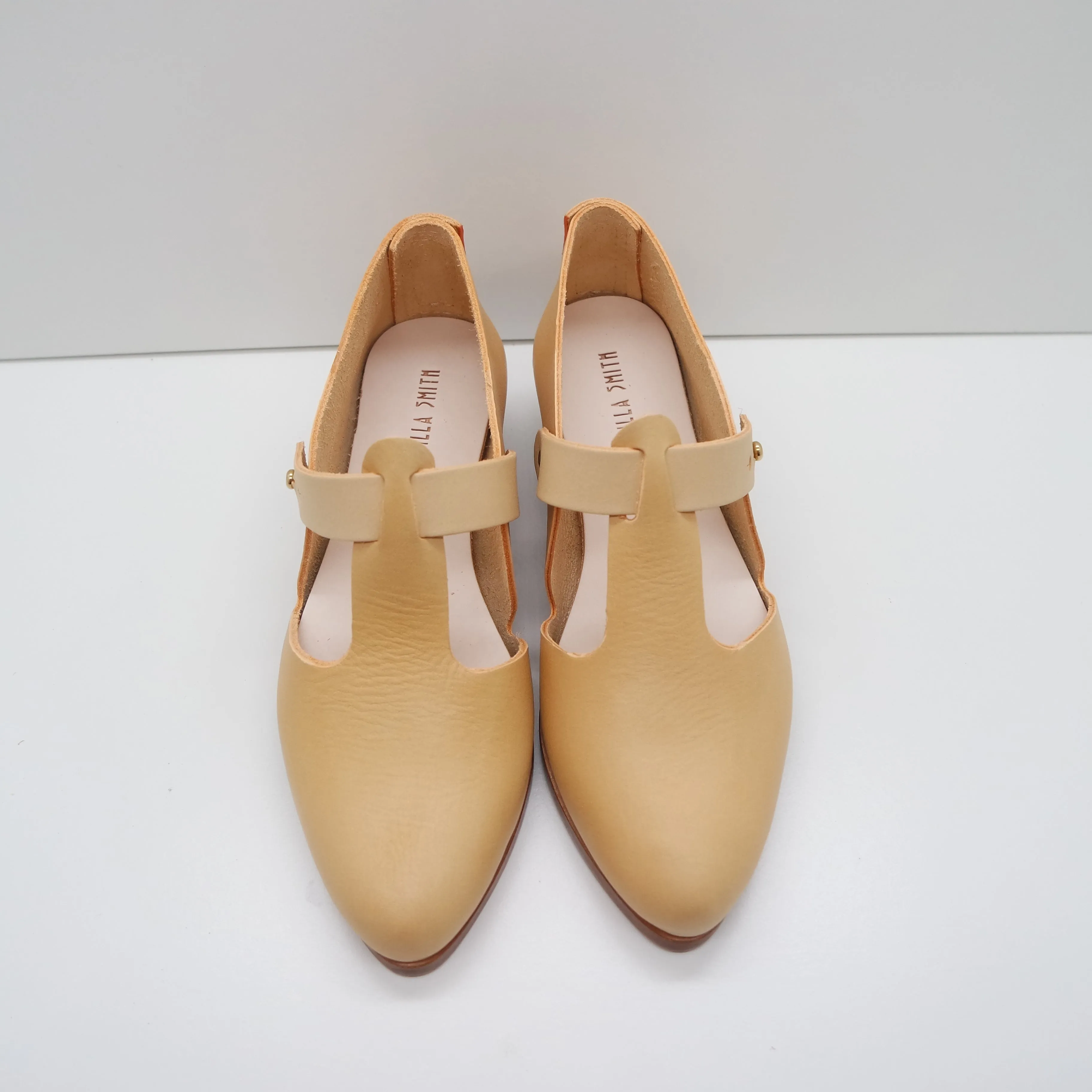 BBF24 SALE. SIZE 37. THE ELEANOR. BB BUTTER. LIMITED EDITION 3CM HEEL