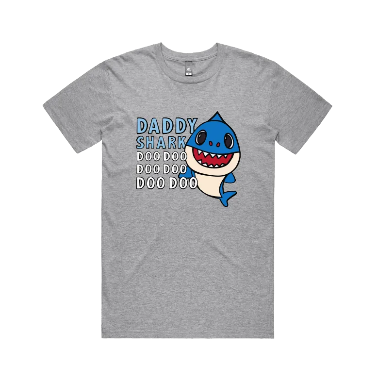 Daddy Shark 🦈 - Men's T Shirt