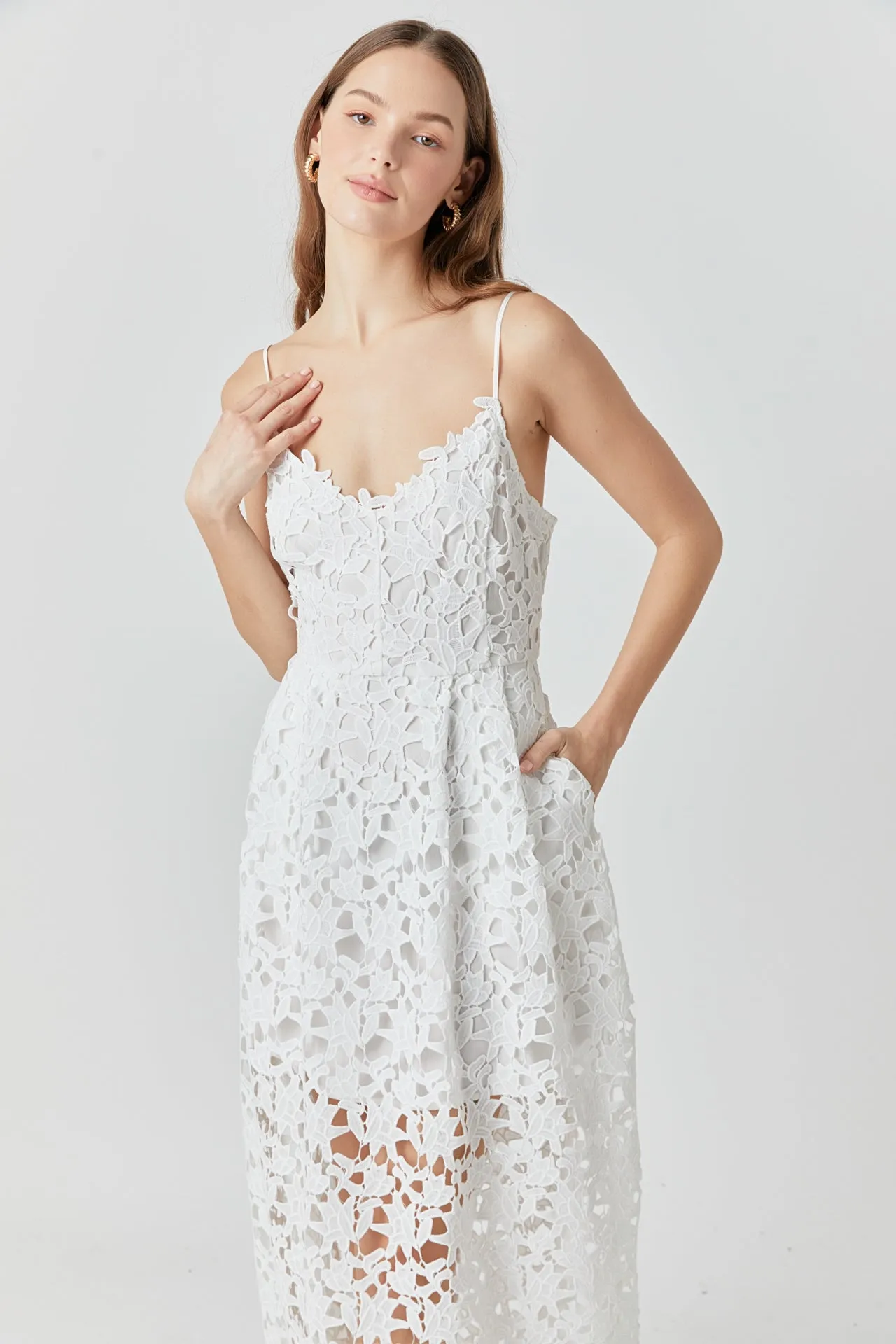 Endless Rose - Lace Midi Dress