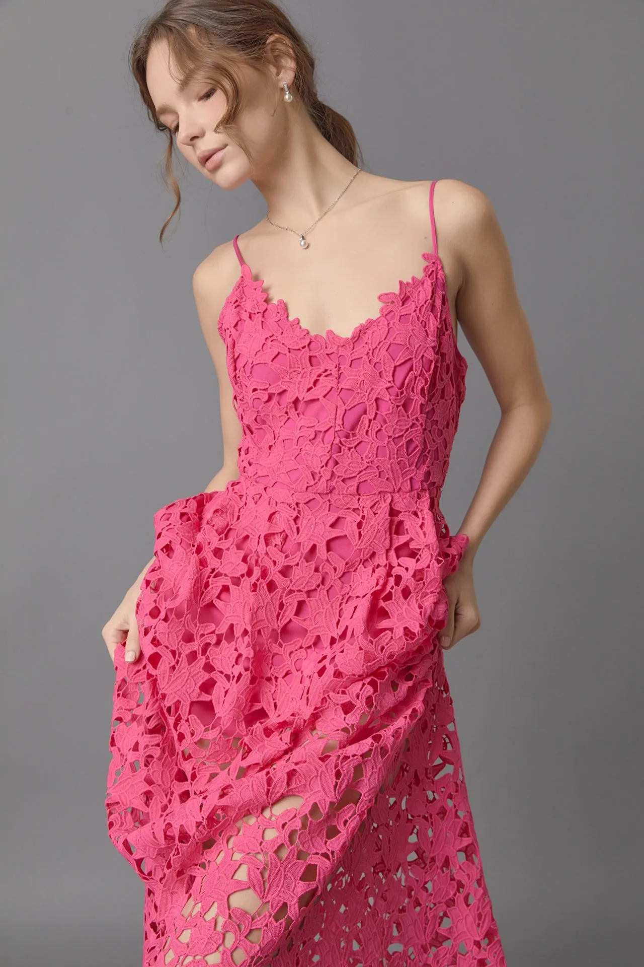 Endless Rose - Lace Midi Dress