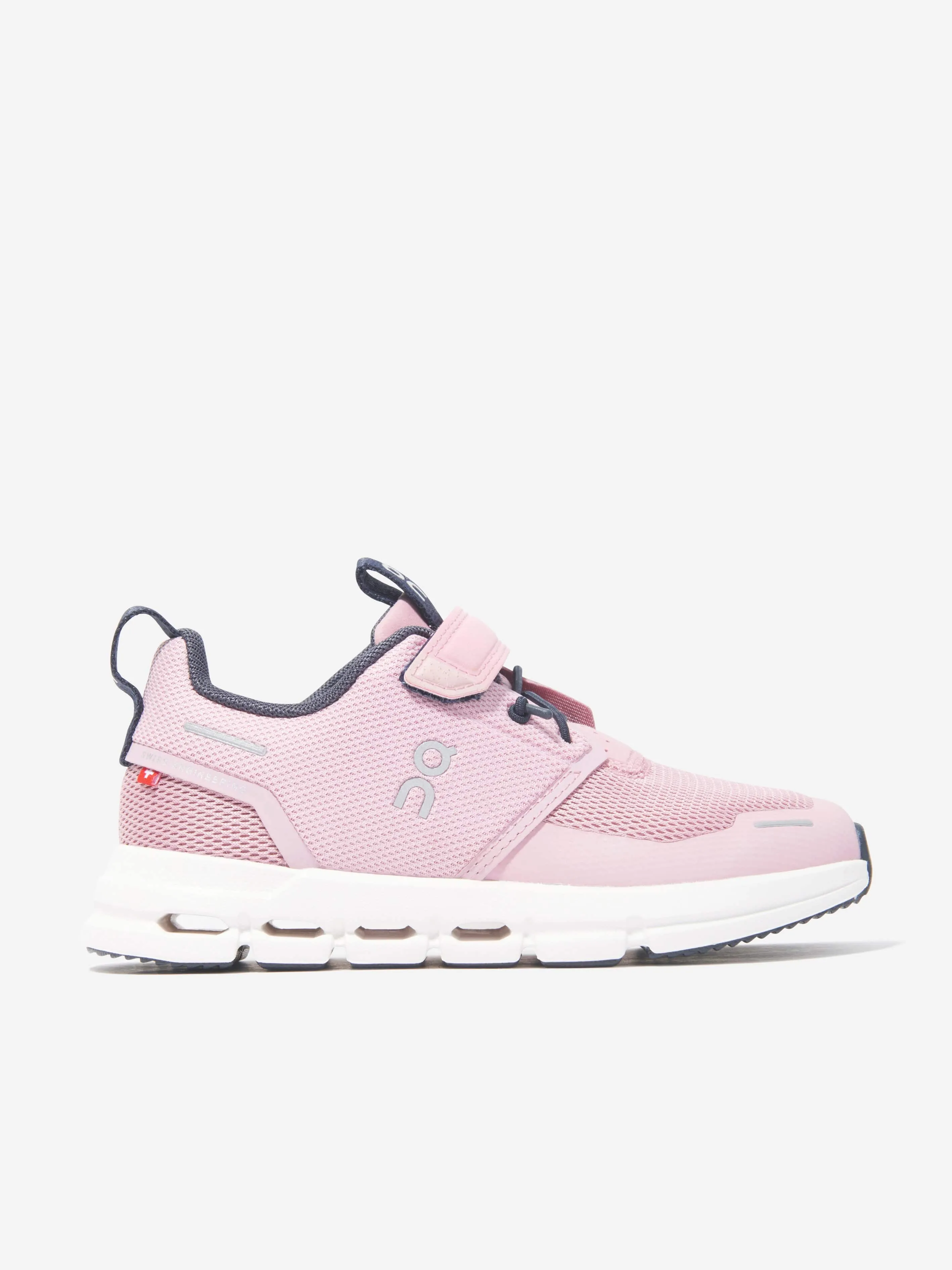 On Running Kids Cloud Play Trainers in Pink