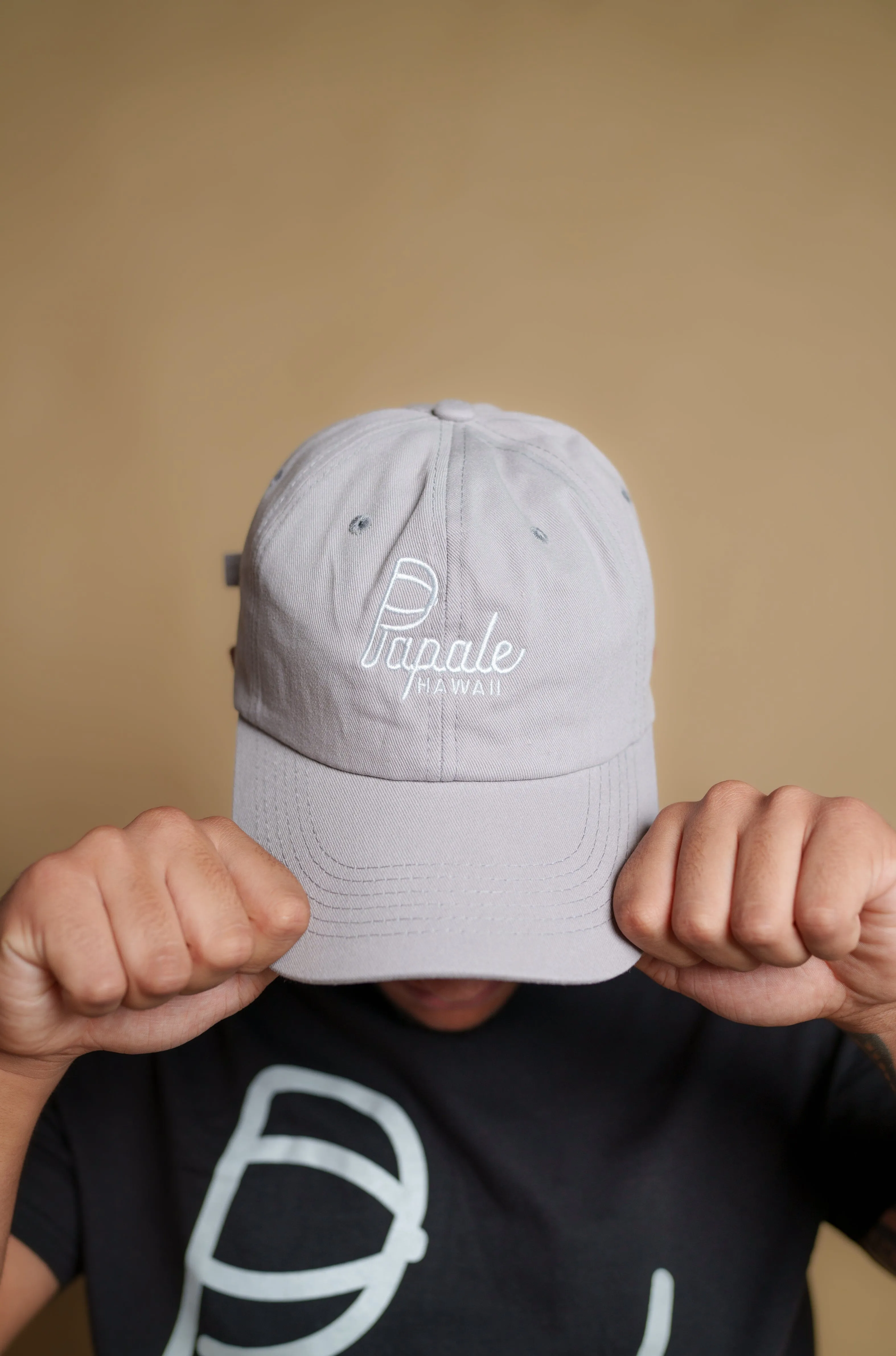 PĀPALE GRAY & WHITE DAD CAP