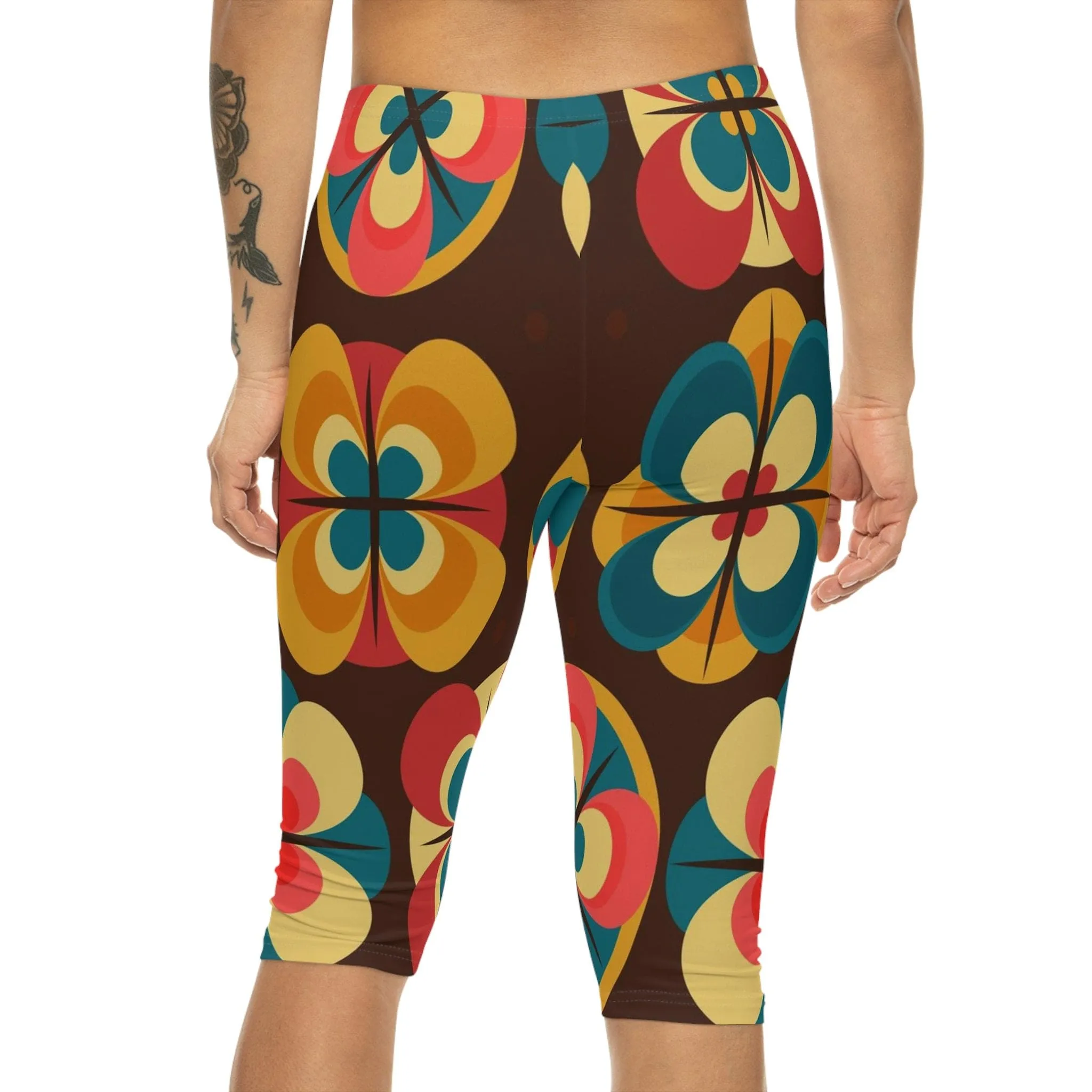 Retro Flower Power Groovy Hippie 60s, 70s Mid Mod Capri Leggings