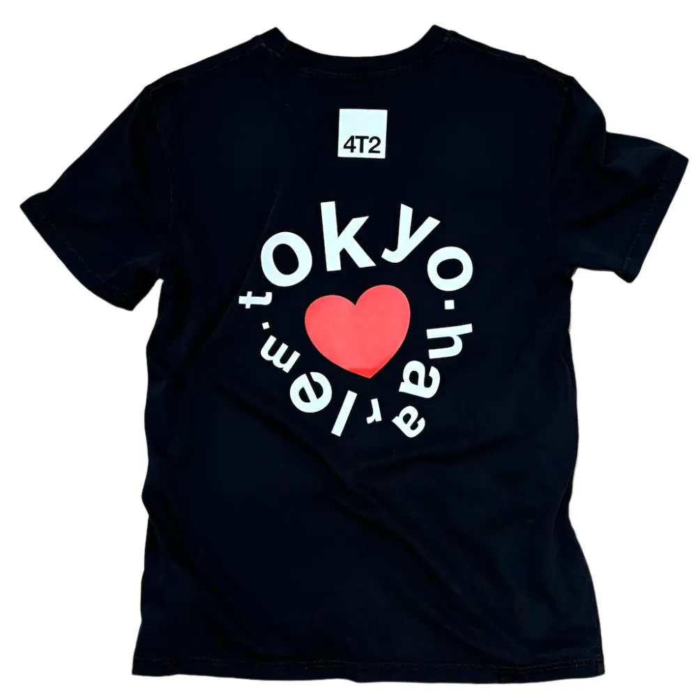 tee downbeat running, tokyo love on vintage black.