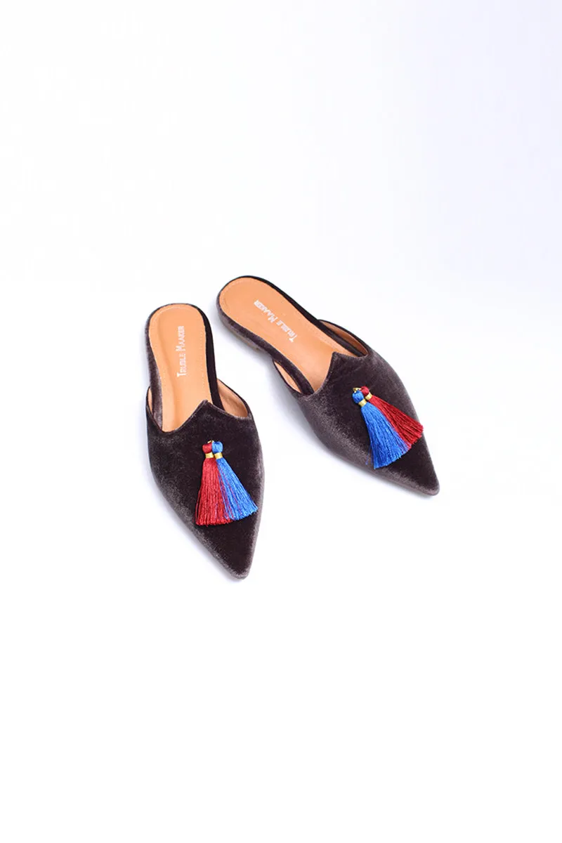 Truble Maaker | Tassels Slide